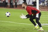 Maarten Paes dan Nathan Tjoe-A-On tampil saat Ajax menekuk Willem II