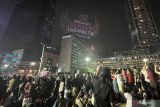 Atraksi drone perjalanan Indonesia warnai langit di Bundaran HI