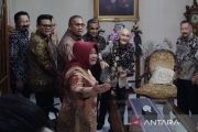 Try Sutrisno memperjuangkan amandemen UUD 45 ke-5 hingga akhir hayat