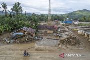Indonesia to review mining practices after Sumatra floods  