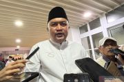 Presiden Prabowo bagikan sembako untuk 36 ribu tetangga di Bogor
