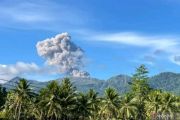Two foreigners still missing after Mount Dukono eruption