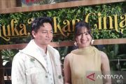 Mawar de Jongh terbawa kompetitif dapur di serial "Luka, Makan, Cinta"