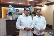 Kemarin, penilaian mandiri ikuti PP Tunas hingga fotografer ilegal
