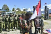 Six armed-group members and supporters pledge allegiance to Indonesia