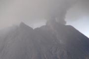 Erupsi abu vulkanik Gunung Sinabung capai ketinggian 1.000 meter