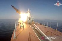 Peringatkan risiko perang nuklir, Rusia minta AS menahan diri