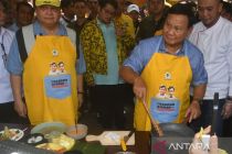 Konsolidasi Partai Golkar sosialisasikan makan siang gratis