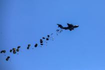 Potret Timur Tengah: Bantuan udara bagai setetes air di lautan bagi jutaan warga Gaza yang kelaparan