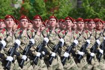 Rusia larang penggunaan pakaian militer buatan luar negeri mulai 2026