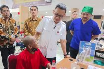 Karding tinjau Cek Kesehatan Gratis PMI kelompok rentan dari Malaysia