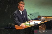 Respon tarif AS soal Greenland, Macron desak terapkan Anti-Koersi UE