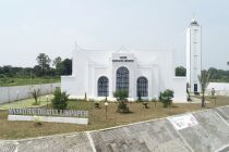 Masjid Raudhatul Limpapeh, Gerbang Spiritual dan Ikon Dua Budaya di Tol Serang-Panimbang