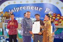 PNM Bersama MES Dorong Usaha Ultra Mikro Naik Kelas Lewat Produk Halal