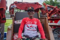 Kakek 89 Tahun Dapat Becak Listrik dari Prabowo, Lansia Tetap Berdaya