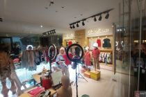 Lewis Emma lawan \"thrifting\" dengan kedepankan daya tahan produk