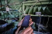 Pemuda Gaza ubah kendaraan militer jadi sumber listrik