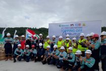 Laksanakan Topping Off, Proyek Pembangunan RSUD Bobong Masuki Tahap Finishing