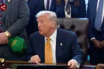 Trump terima info Iran menghentikan eksekusi warga sipil