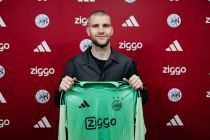 Kiper Timnas Maarten Paes resmi gabung Ajax Amsterdam