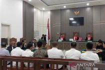 Tujuh terdakwa didakwa korupsi wastafel COVID-19 rugikan negara Rp2,97 miliar