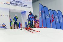 Kompetisi Ski Alpen Dalam Ruang Pertama di Tiongkok yang Diakui FIS Berlangsung di Shenzhen, Momen Kebangkitan Olahraga Musim Dingin
