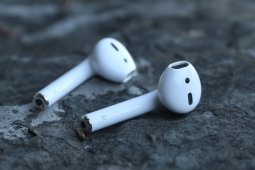 Apple dikabarkan luncurkan AirPods Pro akhir Oktober
