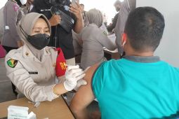 Vaksinasi COVID-19 Polda Aceh Capai 2,8 Juta Orang thumbnail