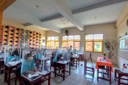 SD dan SMP di Ambon sudah PTM 100 persen, jangan lengah terapkan Prokes