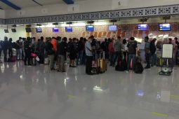 Arus mudik di Bandara Ternate naik 40 persen, mudahkan urusan mudik