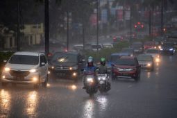 BMKG: Sebagian kota besar diprakirakan hujan, termasuk di Ambon dan Ternate