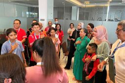 Ibu Gubernur Maluku beri semangat peserta Pesparani nasional di NTT