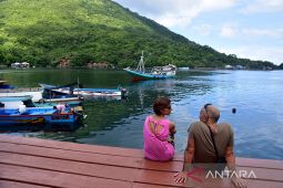 Dinas Pariwisata Maluku ajak perbankan permudah wisman belanja di Banda Neira