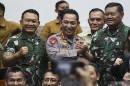 Lemkapi sebut Jenderal Sigit dan Laksamana Yudo akan solidkan Polri-TNI