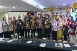 Foto - Anggota DPRD Banjarbaru ikuti bimtek strategi penyusunan KUA PPAS