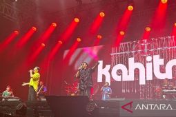 Nostalgia tembang cinta Kahitna di Pestapora 2023
