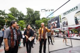 Perum LKBN ANTARA gelar pameran fotografi di Taman Bungkul Surabaya