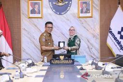 Pemkab Bandung menyiapkan 4.328 titik peternakan ayam petelur mendukung MBG