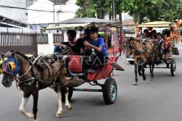 Ngabuburit naik delman di Kota Bogor
