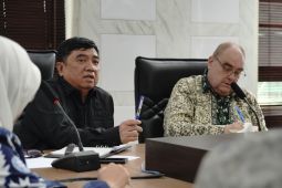 Garut jalin kolaborasi dengan IPB dan AIC perkuat industri kulit