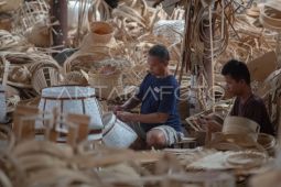 Disperindag DIY sebut eksportir kerajinan mulai mengalihkan jalur ekspor