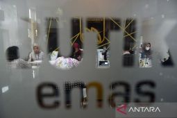 Sabtu ini harga emas Antam naik Rp16.000 jadi Rp2,884 juta/gr