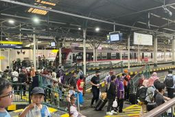 KAI Daop 6 sampaikan permohonan maaf KA 45 Taksaka batal berangkat