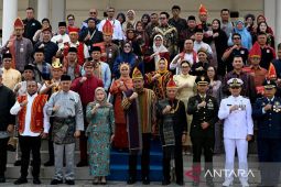 Gubernur Sumut minta kenaikan gaji guru setiap Hardiknas