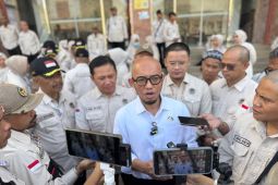Indonesia to require military-style training for 2027 Hajj staff