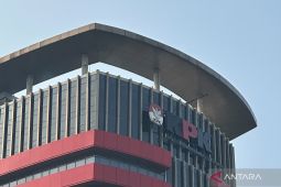 KPK probes BRI-Telkom procurement of banking notification services