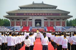 Chinese Ancestor Emperor Yan's Hometown Suizhou Holds Worship Ceremony