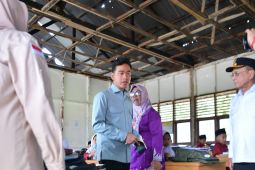 VP Gibran inspects Riau school to support revitalization drive