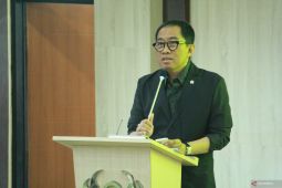 Indonesia urges textile industry to boost global competitiveness