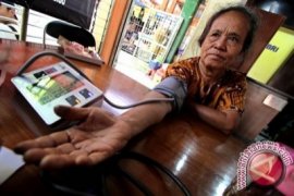 Diskes diminta data penerima jaminan kesehatan